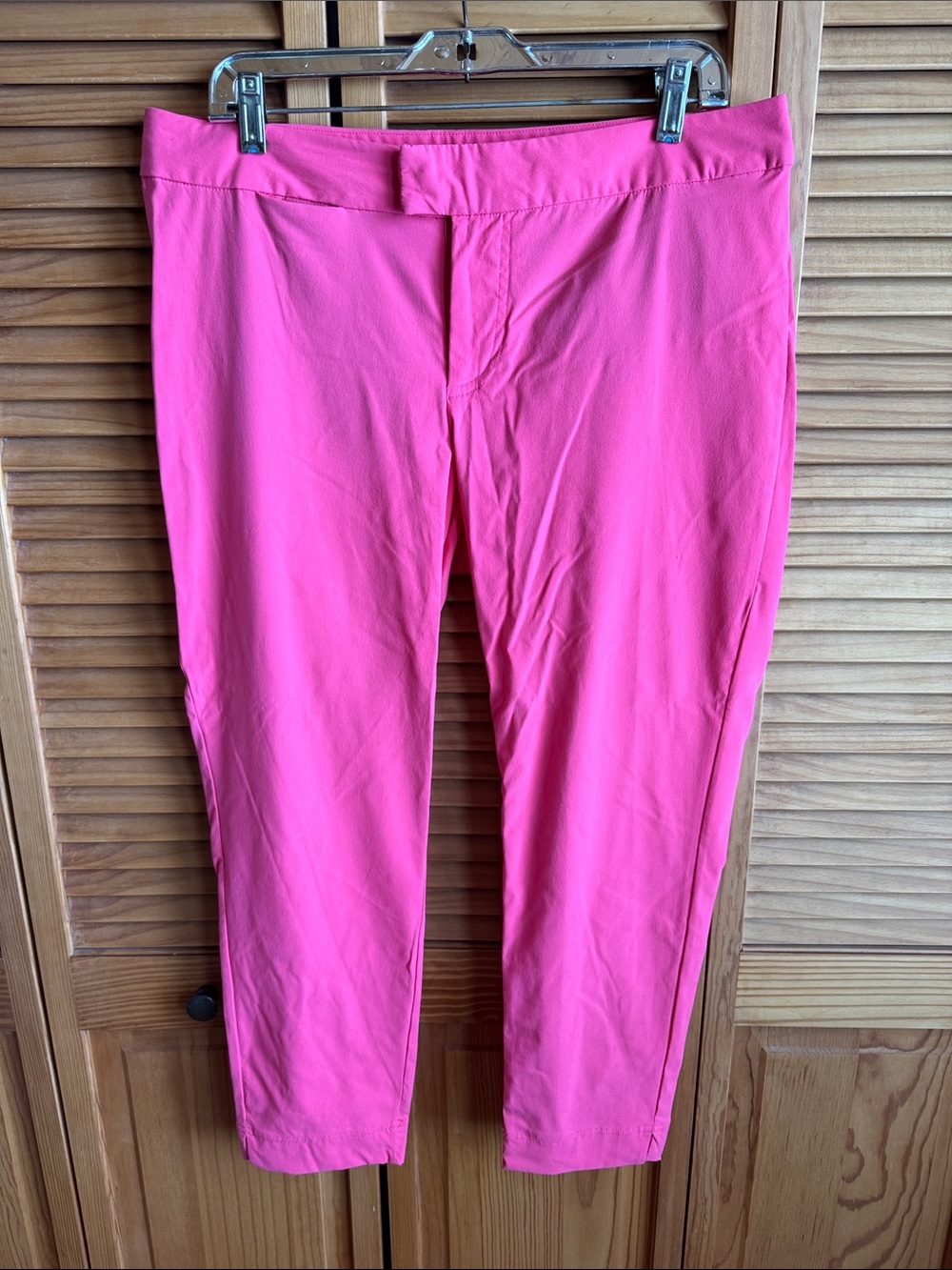 COLUMBIA Women’s Bright Pink Cropped Pants - Sleek Ankle Length